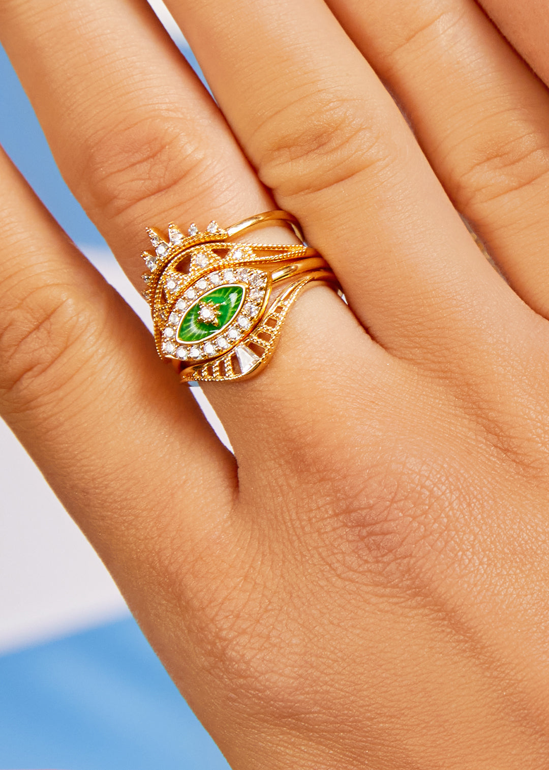 BAGUE - GREEN EYE ESSENTIAL