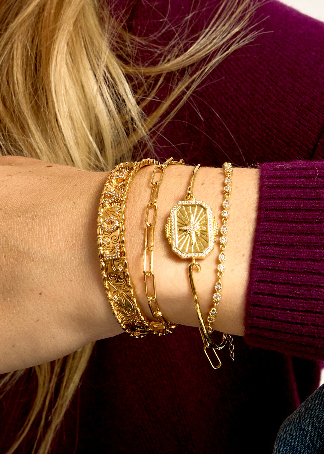 BRACELET - LOVE