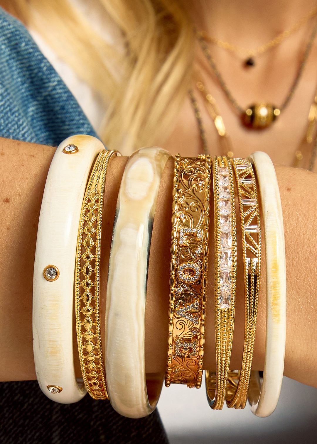 BRACELET - LOVE