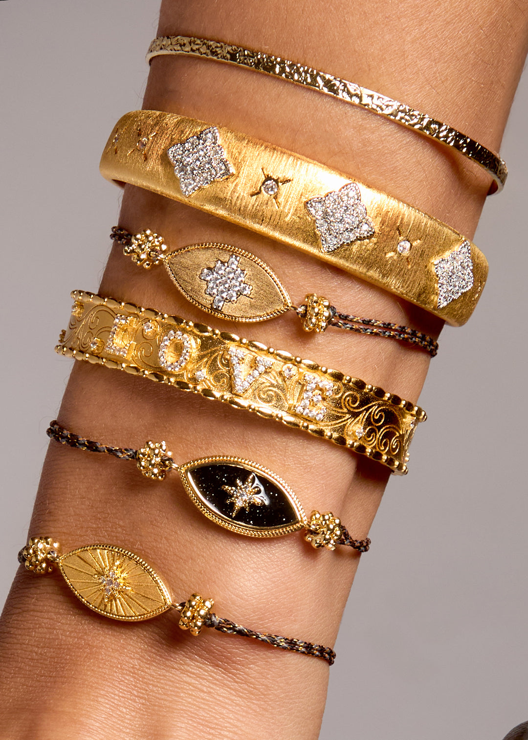 BRACELET - MIRA CUFF