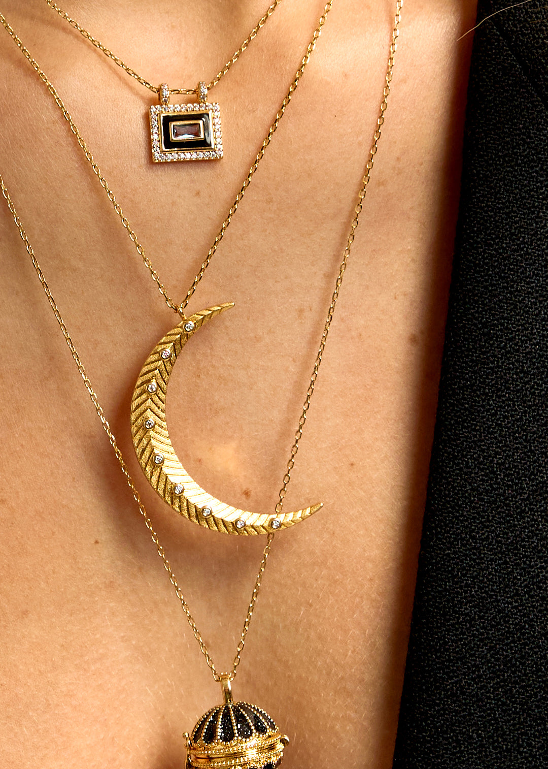 COLLIER - BIG MOON