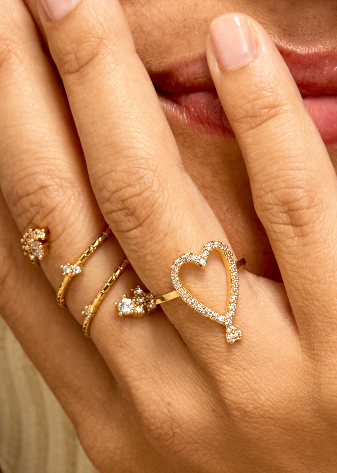 BAGUE - FLOWER HOOPS