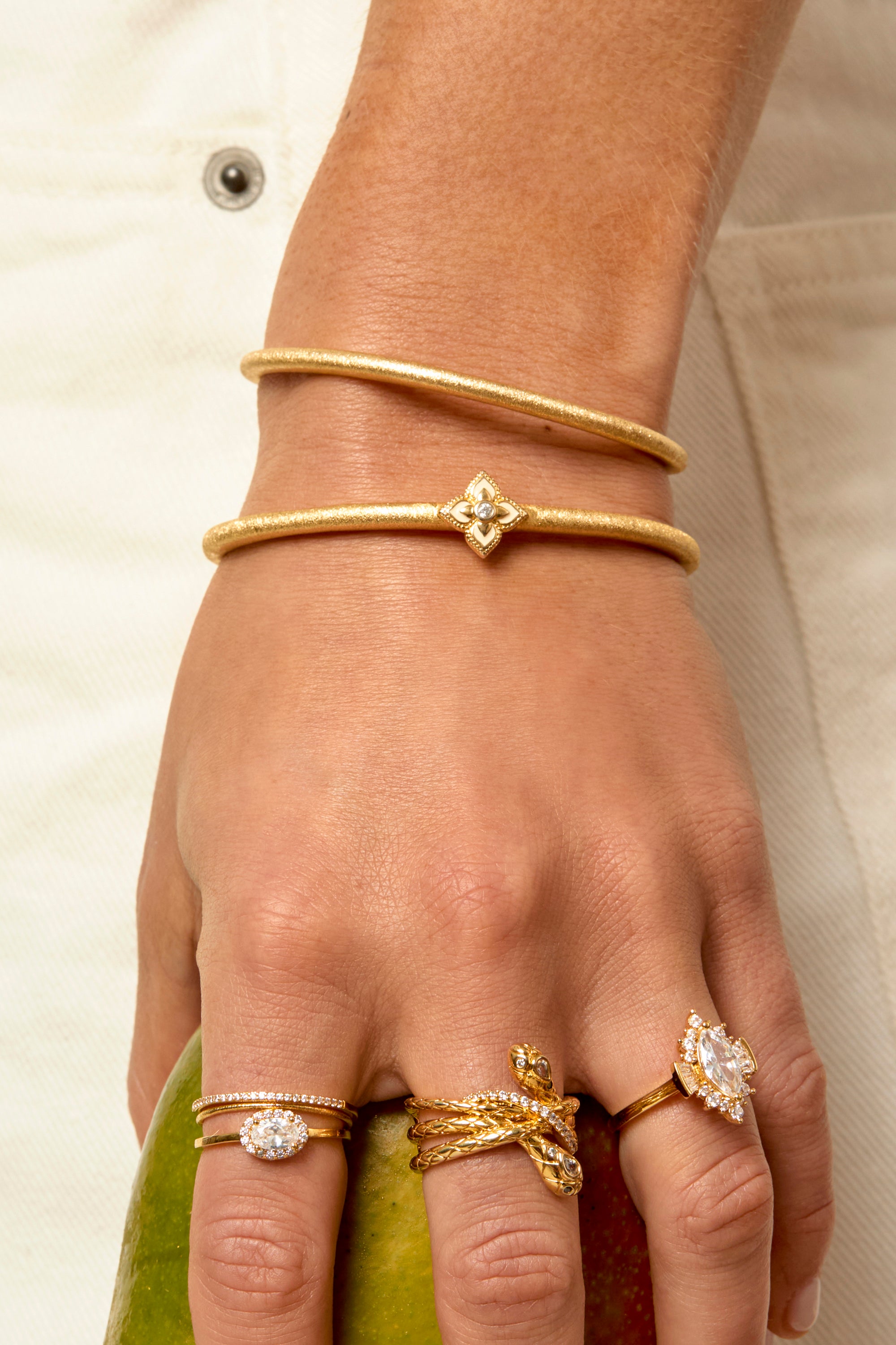 BRACELET - WHITE LOTUS CUFF