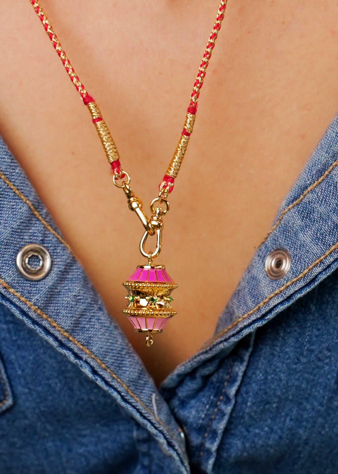 COLLIER - BIG TALISMAN FUCHSIA/GREEN