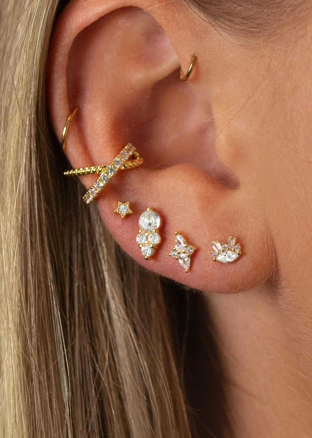 PIERCING - LITLLE QUEEN