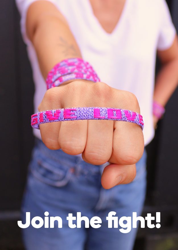 Hand-woven bracelet pink KickCancer in collaboration with MYA BAY