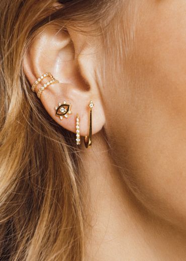 EARRING - LITTLE BASIC INSTINCT