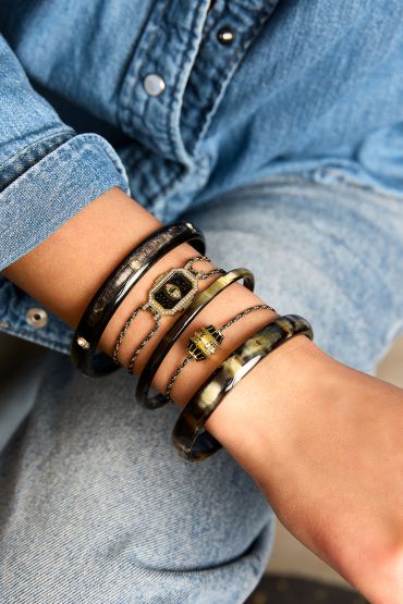 The bay bracelets top