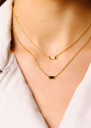 NECKLACE - BLACK BAGUETTE